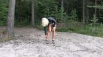 Panomies ja Cindy - raavas mies auttaa