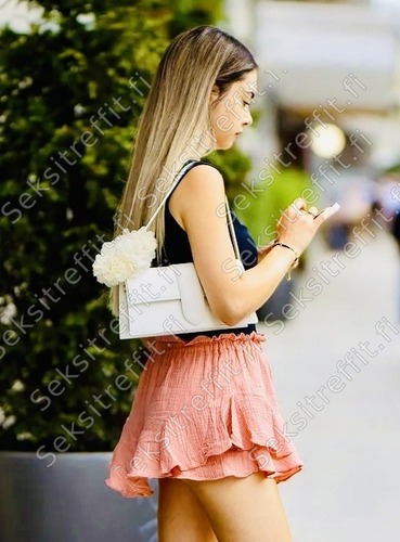 Ella18 3130199 Seksitreffit