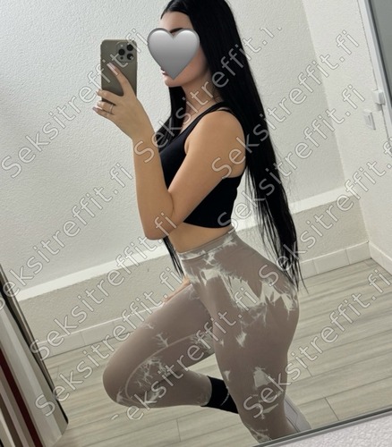 Sandraaa 
